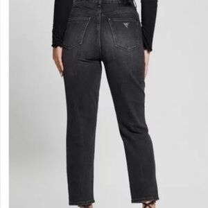 Guess tapered high mom  Black Denim Jeans 26